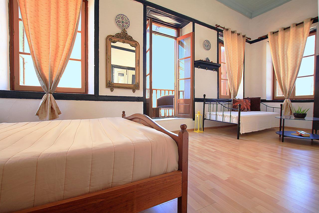 Meyísti Traditional Apartments Alexandra מראה חיצוני תמונה